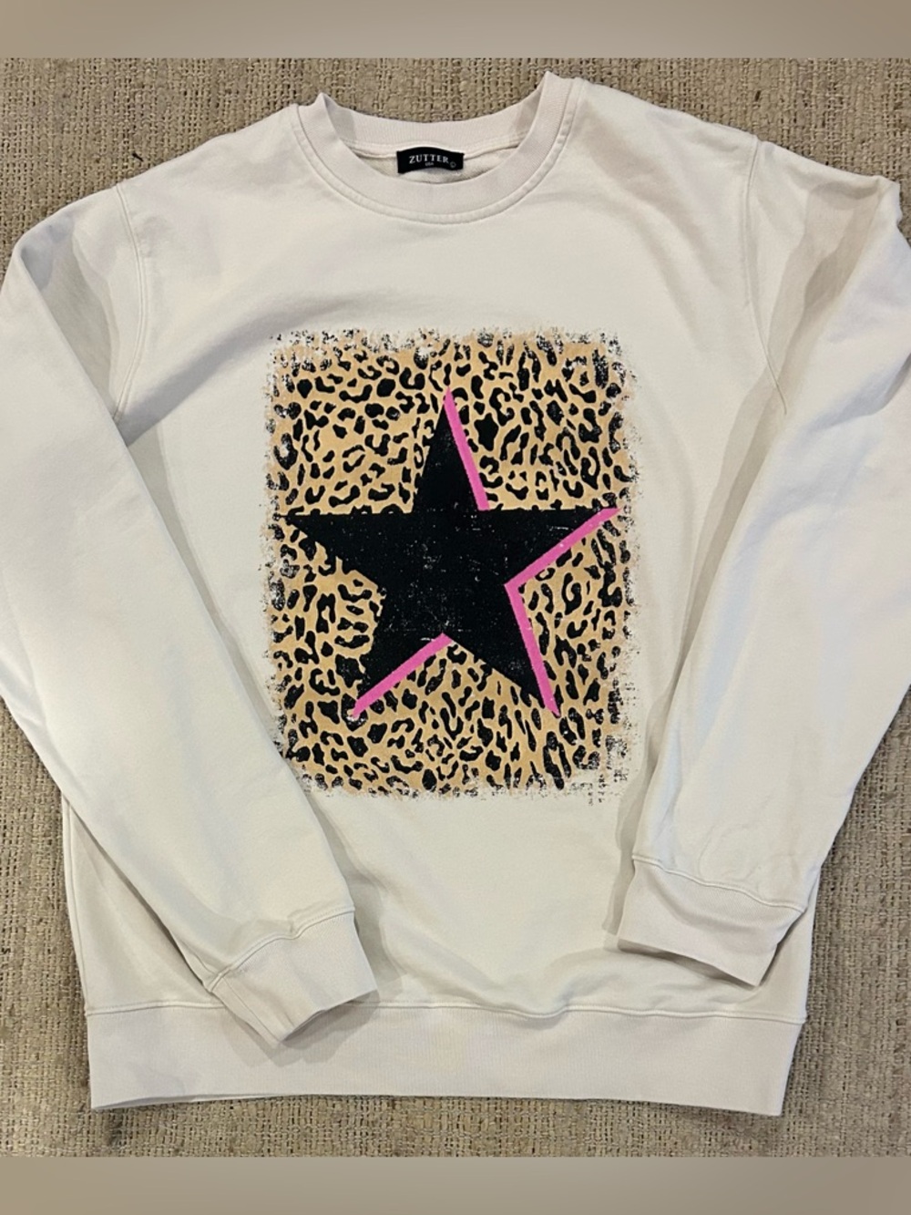 Sweatshirt with Leopard Print and Star